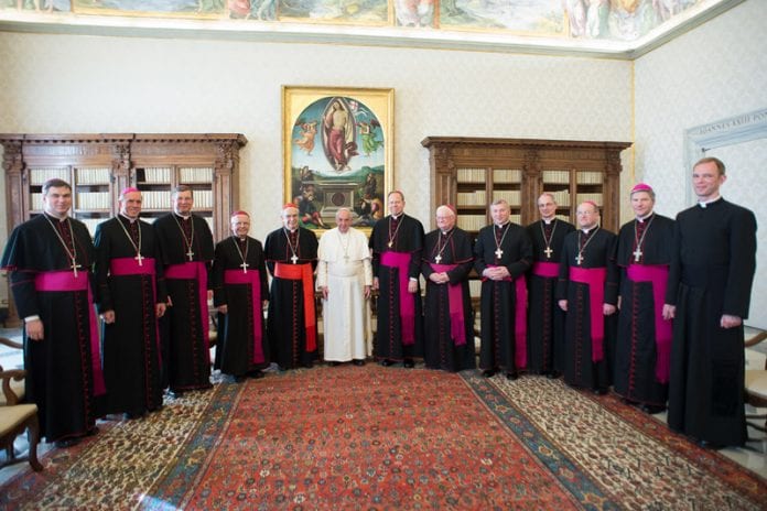 Popiežius Pranciškus, Lietuvos kardinolas, vyskupai ir LVK gen. sekretorius