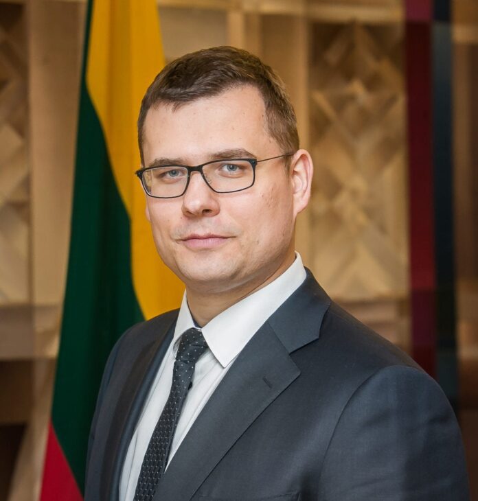 Seimo Nacionalinio saugumo ir gynybos komiteto (NSGK) pirmininkas Laurynas Kasčiūnas / Soc. tinklų nuotr.