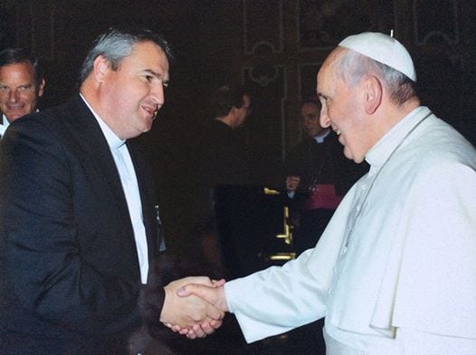 Andrew Small ir popiežius Pranciškus