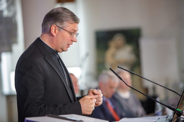 Kauno arkivyskupas metropolitas Kęstutis Kėvalas / Erlendo Bartulio nuotr.