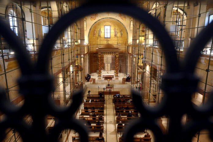 Šv. Jurgio Maronito katedra yra Beiruto maronitų katalikiškos archearchijos katedra