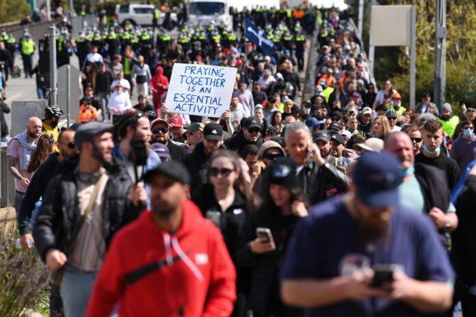 „World Wide Demonstration“ akcija Melburne, Australijoje / EPA nuotr.