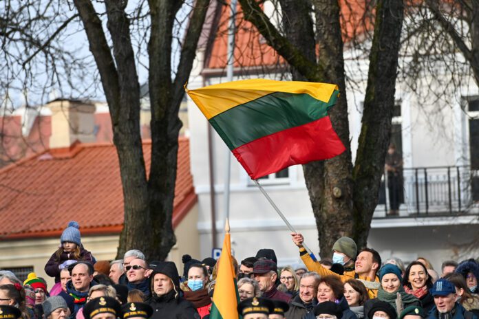 Trijų Baltijos valstybių vėliavų pakėlimo ceremonija / / Lietuvos Respublikos Prezidento kanceliarijos / Roberto Dačkaus nuotr.