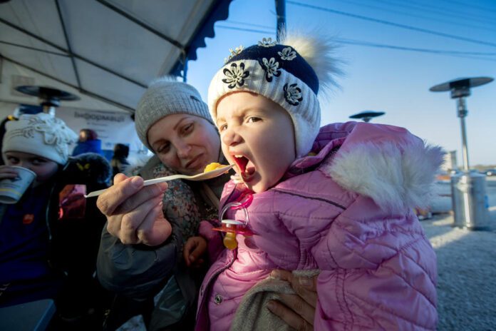 Karo pabėgėliai iš Ukrainos / EPA nuotr.