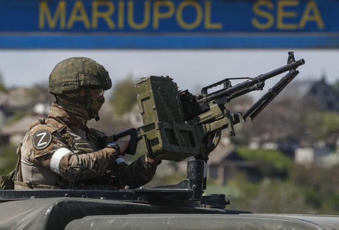 Rusijos karys Mariupolyje / EPA nuotr.