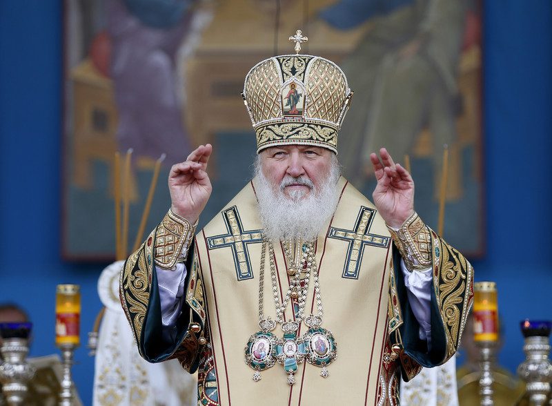 Maskvos patriarchas Kirilas laimina / EPA nuotr.