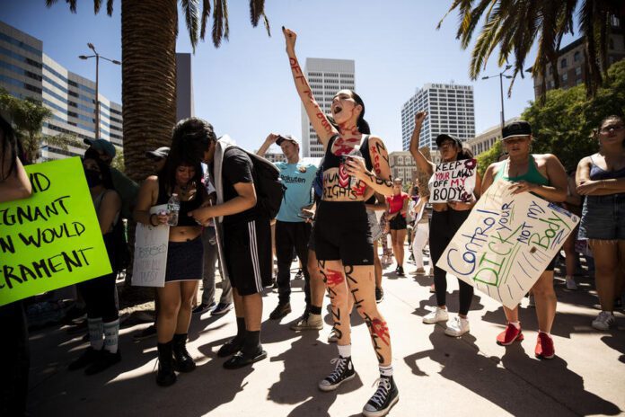 Abortų šalininkų protestas Kalifornijoje, JAV / EPA nuotr.