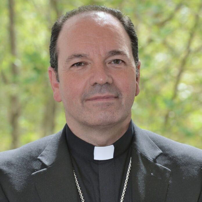 Vitorijos (Ispanija) vyskupas Juanas Carlosas Elizalde'as / Soc. tinklų nuotr.