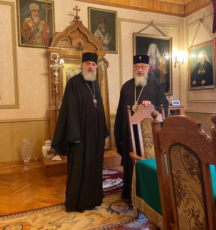 Vilniaus ir Lietuvos metropolitas Inokentijus su Varšuvos ir visos Lenkijos metropolitu Sava / Lietuvos Ortodoksų Bažnyčios nuotr.