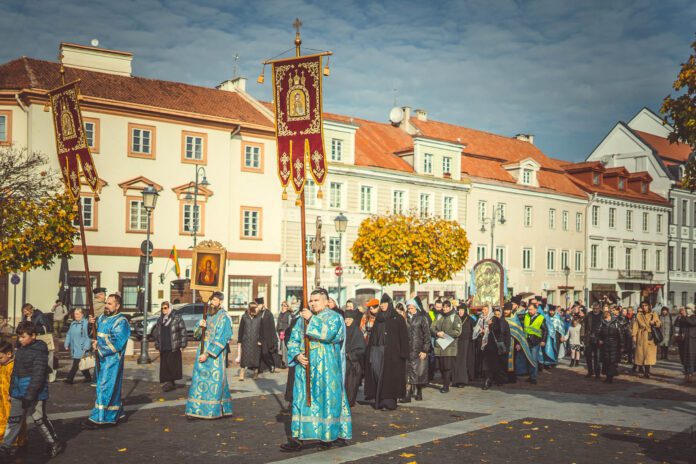 Religinė procesija su stebuklinga Surdegio ikona Vilniuje / Aleksejaus Litvinovo / Lietuvos Stačiatikių arkivyskupijos nuotr.
