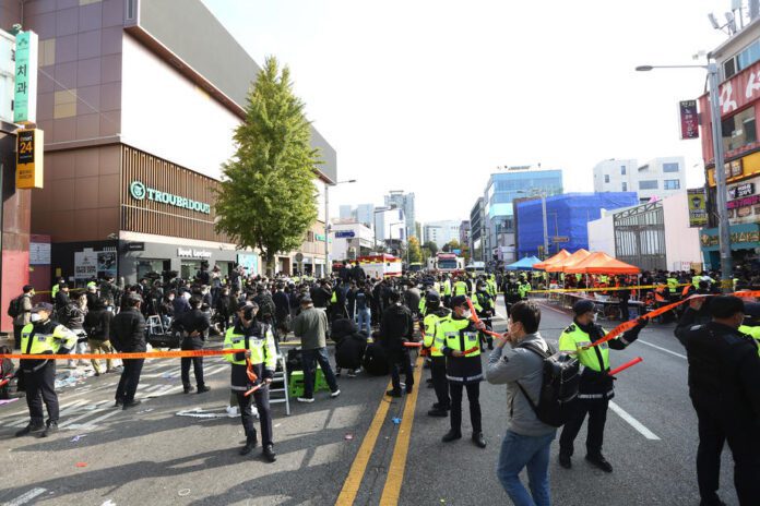 Policija įvykio vietoje Seule, Pietų Korėjoje / EPA nuotr.
