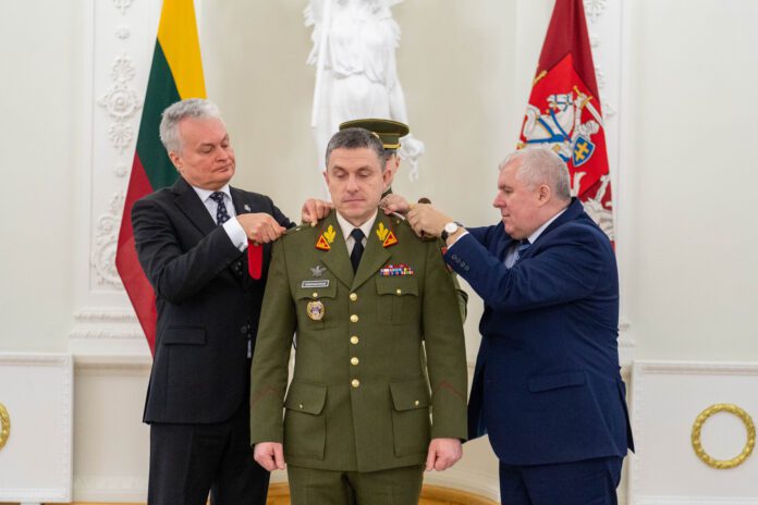 LR Prezidentas Gitanas Nausėda (kairėje) / Lietuvos Respublikos Prezidento kanceliarijos / Roberto Dačkaus nuotr.