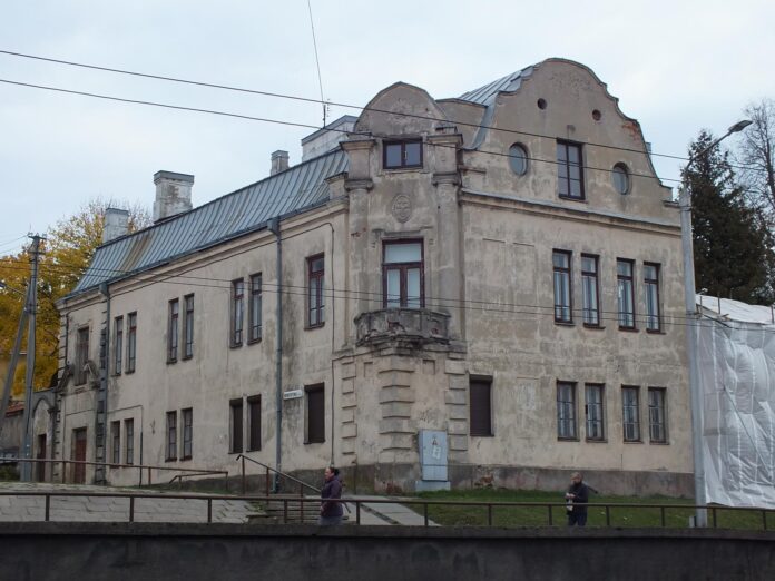 Tvarkoma Kauno Šv. Mikalojaus bažnyčios klebonija / Kultūros paveldo departamento nuotr.