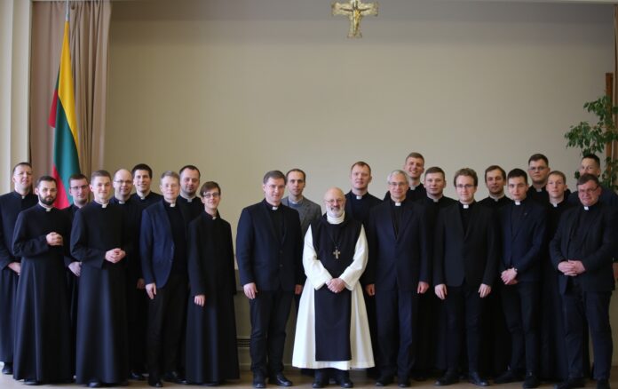 Mauro-Giuseppe Lepori su Vilniaus kunigų seminarijos seminaristais / Seminarijos nuotr.