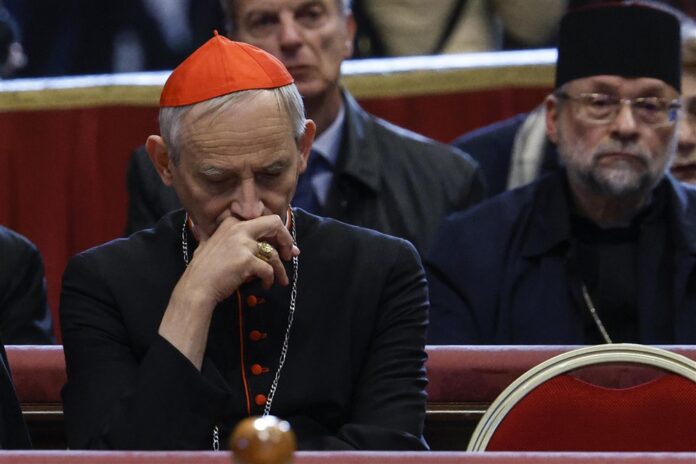 Italijos kardinolas Matteo Zuppi / EPA nuotr.