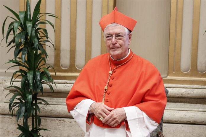 Kardinoląs Gianfranco Ghirlanda / EPA nuotr.