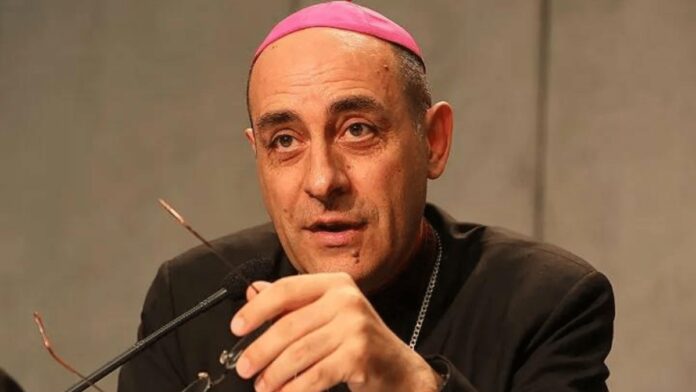 Tikėjimo mokymo dikasterijos vadovas kardinolas Victoras Manuelis Fernandezas / Soc. tinklų nuotr.