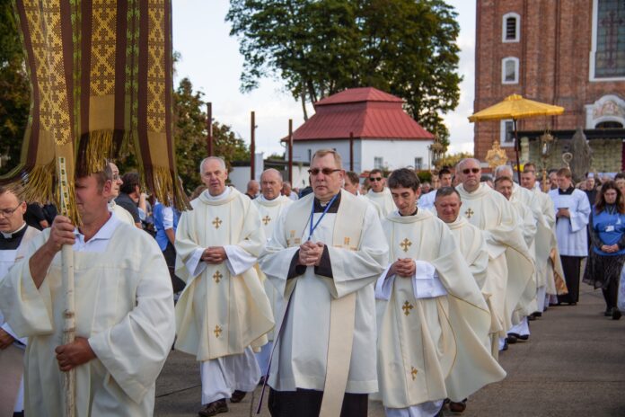 Kunigai Šiluvoje / Agnietės Čisler nuotr.