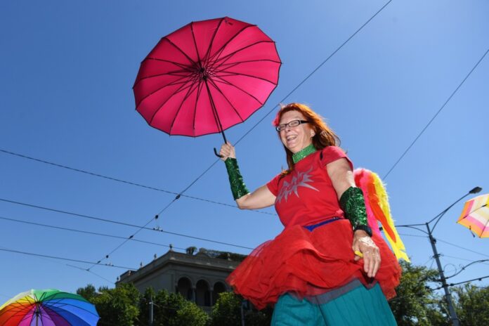 LGBT bendruomenės narė Melburne, Australijoje / EPA nuotr.