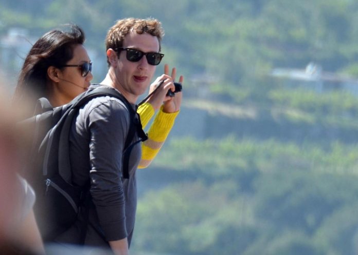 Markas Zuckerbergas ir jo žmona Priscilla Chan / EPA nuotr.