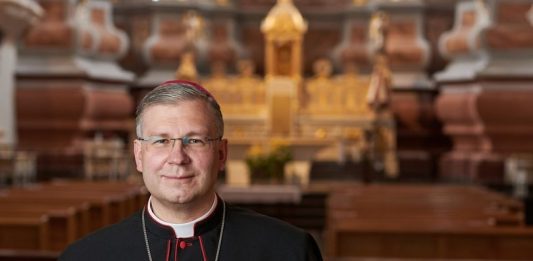 Kauno arkivyskupas Kęstutis Kėvalas pamokslauja / Kauno arkivyskupijos / Soc. tinklų nuotr.