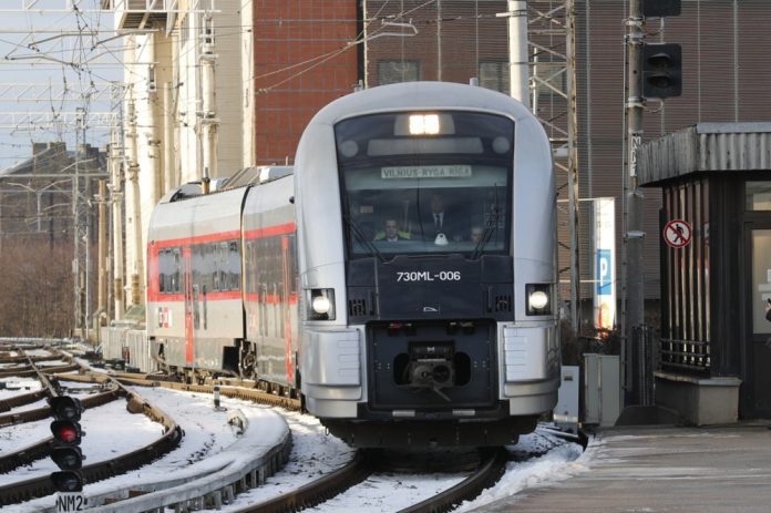 Traukinys Vilnius - Ryga / BNS nuotr.