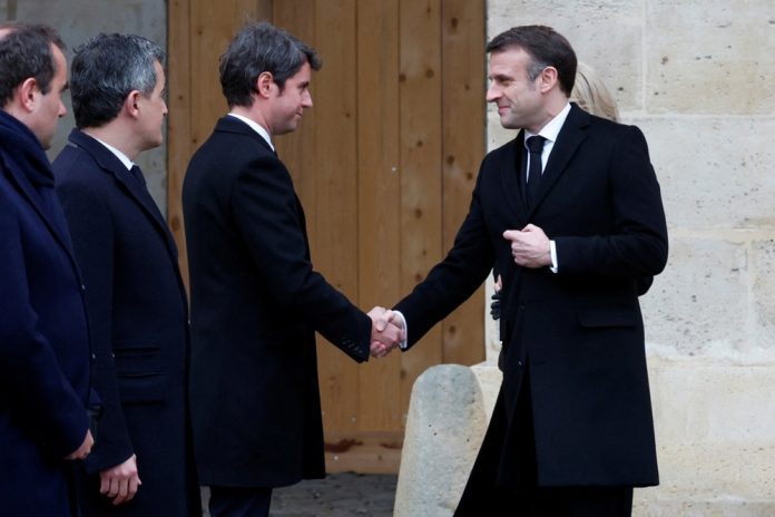 Prancūzijos prezidentas Emmanuelis Macronas ir ministras pirmininkas Gabrielis Attalis / EPA nuotr.