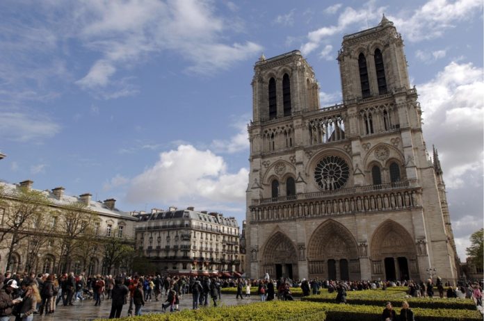 Paryžiaus Dievo Motinos (Notre Dame) katedra / EPA nuotr.