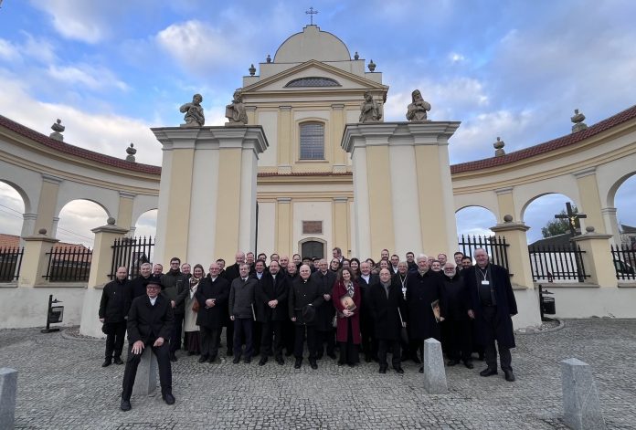 Vyskupai iš Europos Sąjungos valstybių Lomžos mieste, Lenkijoje / COMECE / Soc. tinklų nuotr.