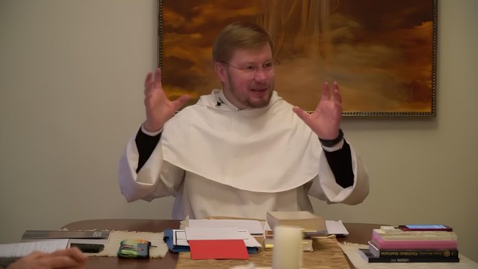 Dominikonų kunigas br. Saulius Rumšas / Youtube ekranvaizdis