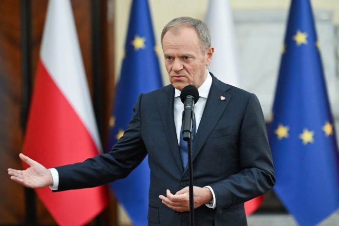Lenkija sustiprins savo žvalgybos tarnybas - susirūpinta dėl Rusijos
