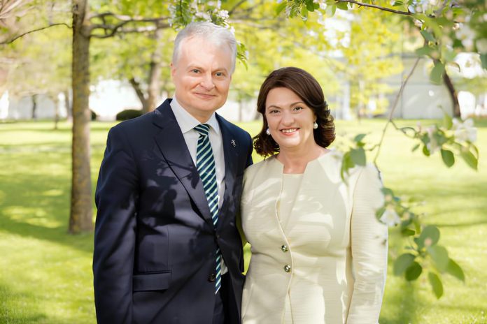 Prezidentas Gitanas Nausėda ir ponia Diana Nausėdienė / LR Prezidentūros / Roberto Dačkaus nuotr.