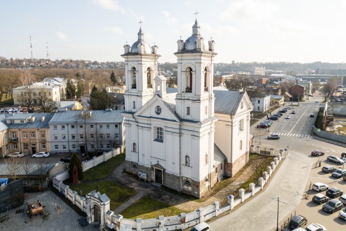 Kauno Šv. Kryžiaus (karmelitų) bažnyčia / Asociatyvi BNS nuotr.