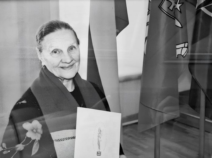Tauro apygardos partizanų ryšininkė, Kengyro sukilimo Steplage dalyvė, laisvės kovų dalyvė Leonora Daumelytė-Jakaitienė (Tulpė) / LGGRTC nuotr.