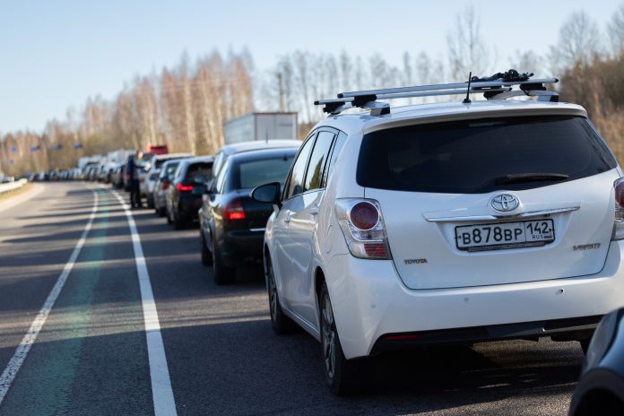 Automobilių eilė į Baltarusiją ties Medininkais