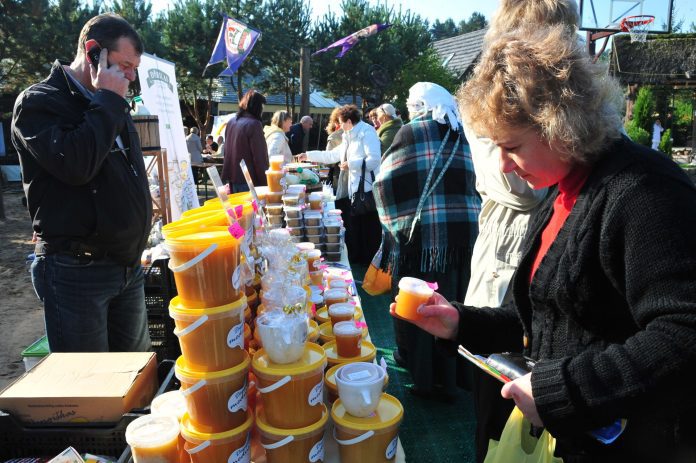 Bičių produktuose vis dažniau aptinkama cheminių preparatų likučių – ieškoma išeities