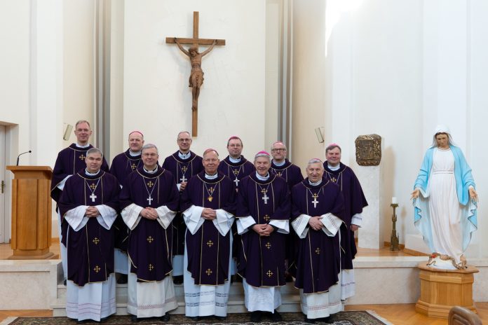 Lietuvos Vyskupai po bendrai švęstos Eucharistijos